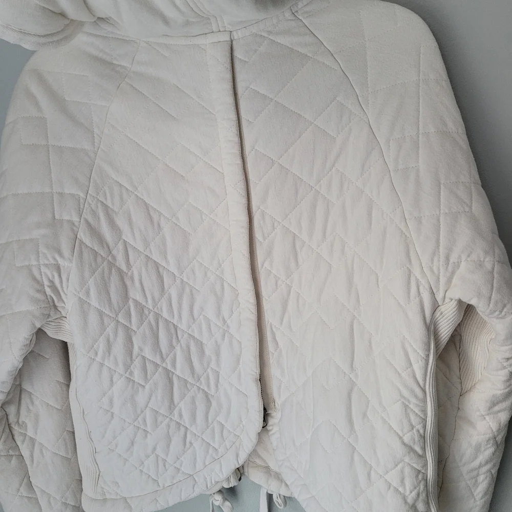 FREE PEOPLE Quilted Split Back Hooded Jacket